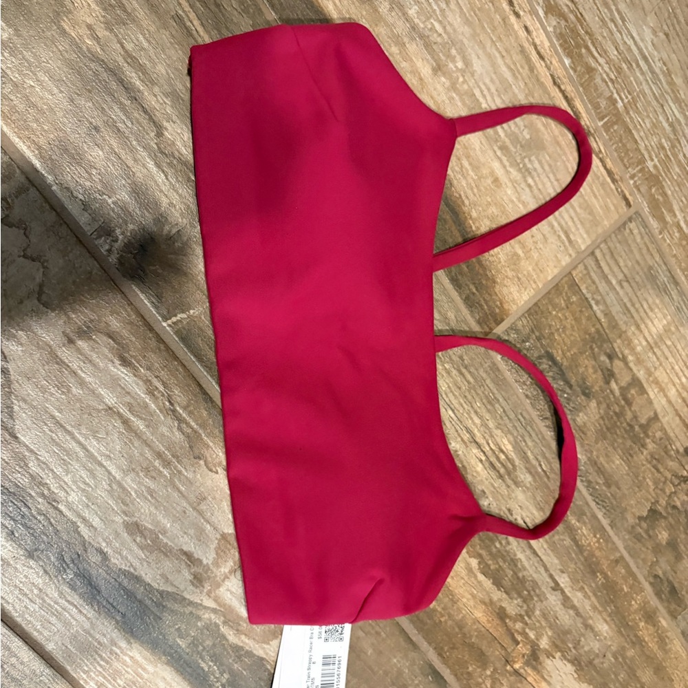 Lululemon Athletica wonder train strappy racer bra